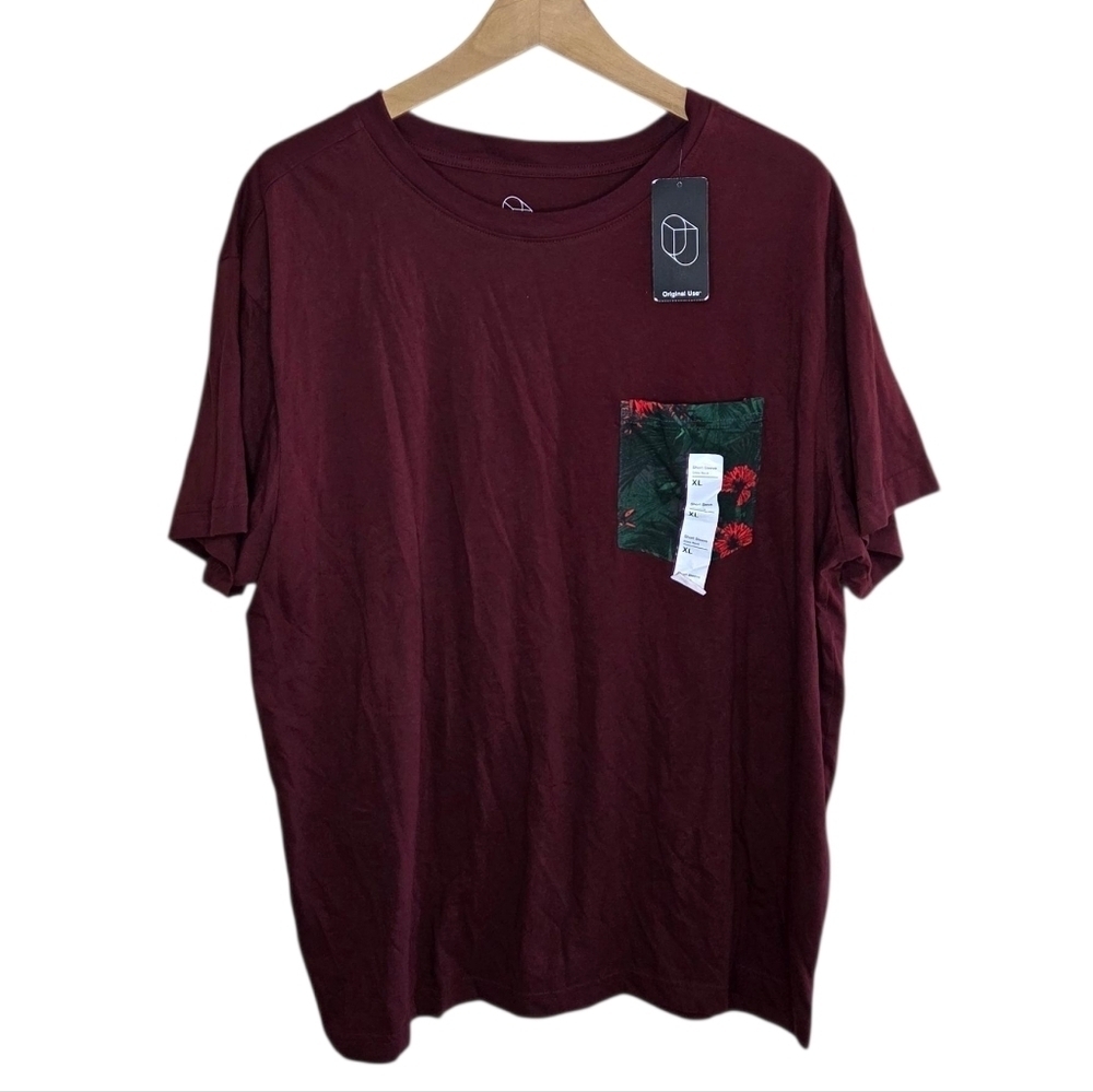NWT Original Use Burgundy Short Sleeve Tee with Floral Pocket Unisex Size XL